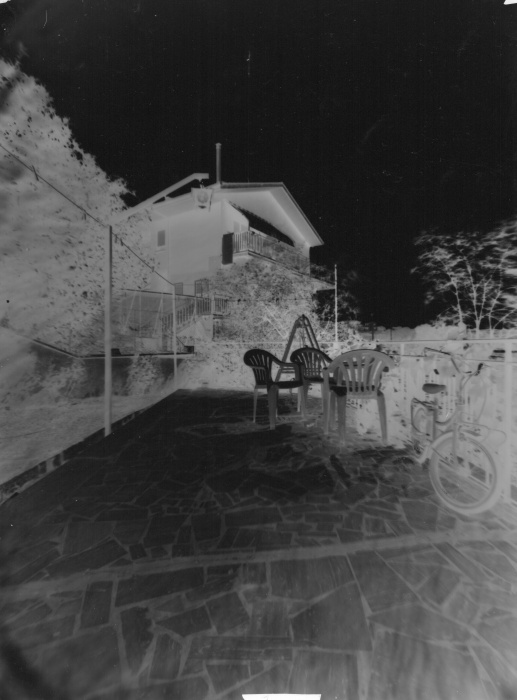 Negativo di carta 13x18 - Camera stenopeica autocostruita